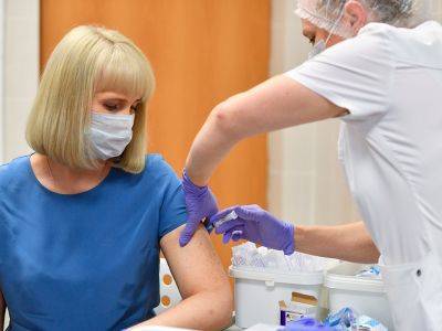 В Удмуртии приостановлена вакцинация от коронавируса