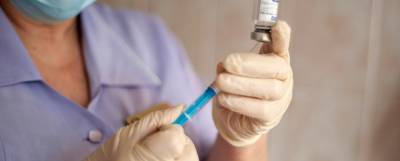 Вакцинацию от коронавируса приостановили в Удмуртии из-за нехватки препаратов
