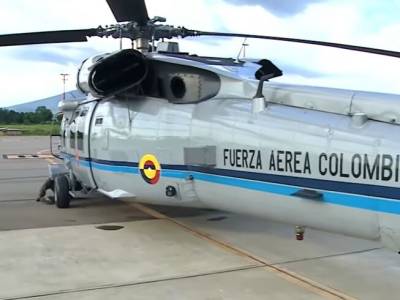 В Колумбии обстреляли вертолет с президентом страны и министрами