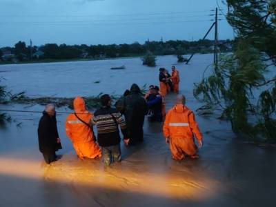 «Реки воды»: на Ялту спустя неделю после наводнения обрушился сильный дождь (видео)