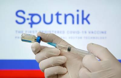 Первые серии вакцины «Спутник Лайт» поступили в гражданский оборот в России
