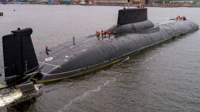 Россия начала испытания экспериментальной атомной подводной лодки в Арктике