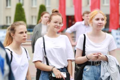 «Зажигает молодежь!». В Гродно развернулся большой праздник в честь молодых и перспективных
