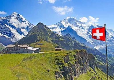 Швейцария отменила масочный режим и ослабила карантин