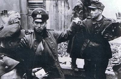 «Пропуска в плен»: чем они отличались у Красной Армии и немцев