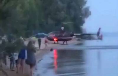 В Татарстане на пляже с отдыхающими приземлился вертолёт