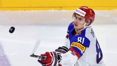 Хоккеист Орлов принял участие в матче со слабовидящими спортсменами