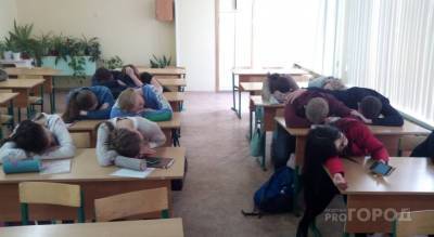"Мальчика вытошнило": как школьники сдают ЕГЭ в жару в Ярославле