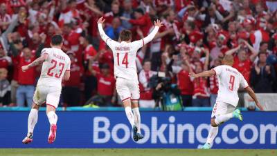 Сборная Дании рагромила Уэльс и вышла в четвертьфинал Евро-2020