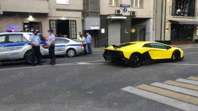 В Москве перехватили люксовую «Lamborghini Кокорина» — фото