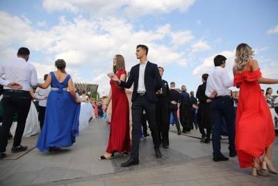 В Камызяке Астраханской области отпраздновали День молодежи