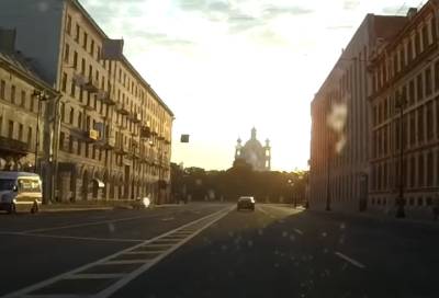 В сети появилась запись погони за BMW X6 по центру Петербурга