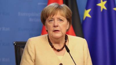 «Пощечина» Меркель: Почему ЕС отверг идею совместного саммита с Путиным