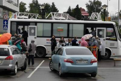 В субботу в Томске вакцинировались 400 человек в мобильном пункте