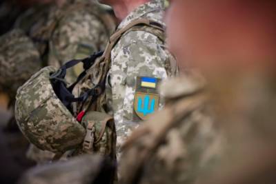 Сутки на Донбассе: 15 вражеских обстрелов, один погибший