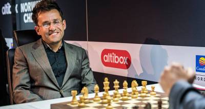 Аронян начал с побед очередной этап серии турниров Champions Chess Tour