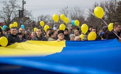 Forbes: США должны оторвать Украину от России