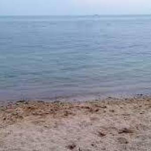 На центральном пляже в Бердянске утонула женщина