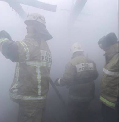 В Ростове во время пожара в доме на ул. Зоологической спасли 10 человек