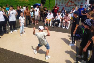 День молодежи в Донецке стал днем уличного спорта