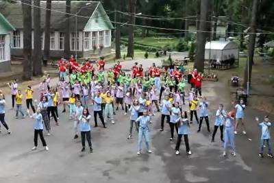 Волонтерская Рота Боевого Братства Смоленска провела танцевальный флешмоб