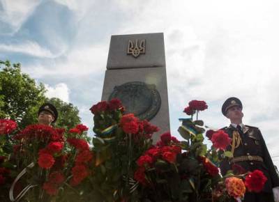 Сквер имени Героя Украины Шаповала торжественно открыли в Киеве