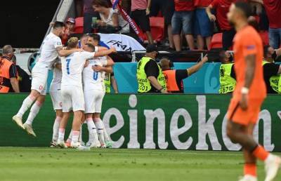 Сборная Чехии сенсационно победила команду Нидерландов и вышла в 1/4 финала Евро-2020