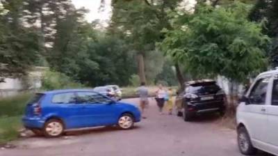 В Киеве пьяный подросток-ром протаранил 3 авто: в одном была женщина с младенцем, – СМИ