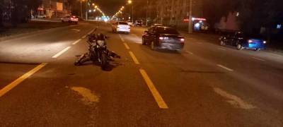 Москвич на мотоцикле едва не разбился насмерть в Липецке