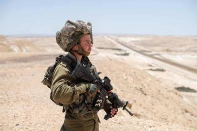 Новое правительство Израиля увеличило срок службы в армии для мужчин