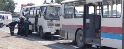 При столкновении двух автобусов под Архангельском пострадали 9 человек
