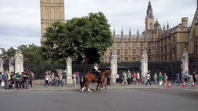 Туристам из Великобритании могут запретить въезд в Евросоюз из-за COVID-19