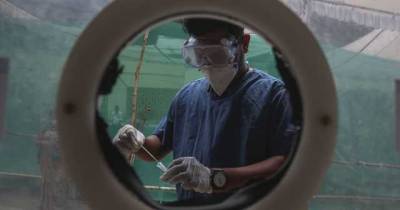 В ВОЗ заявили, что новый штамм коронавируса "Дельта" вдвое заразнее