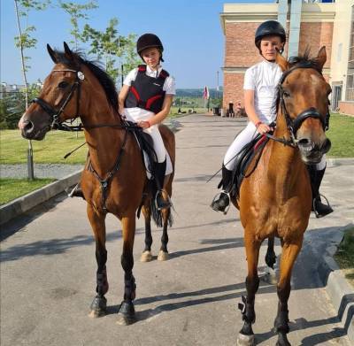 Команда из Ульяновской области завоевала 2-е место на соревнованиях ПФО по конному спорту