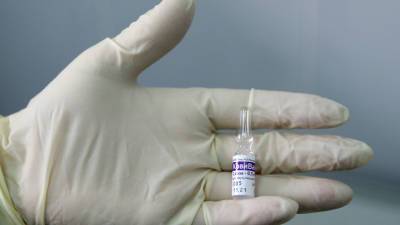 В Москве закончилась вакцина от коронавируса «КовиВак»