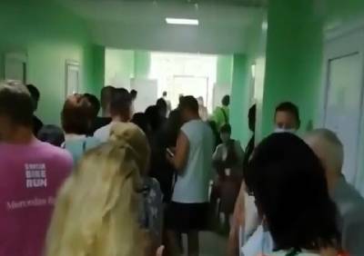 Рязанцы пожаловались на очередь в больнице №11 - ya62.ru - Рязань