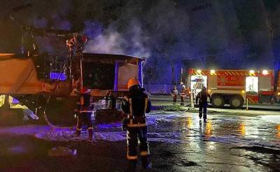 Ночью неизвестные забросали «коктейлями Молотова» дорожную технику, которая ремонтирует покрытие моста в Николаеве
