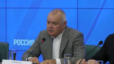 Киселев ответил сравнившему вакцинацию с Холокостом Бероеву