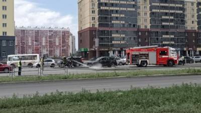 В Челябинске опрокинулся автомобиль – пострадали двое