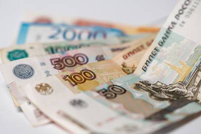37-летняя жительница Великих Лук украла 12 тысяч рублей в магазине