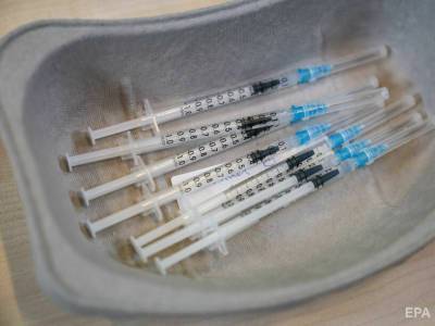 В Германии более половины населения страны получило первую дозу вакцины от COVID-19