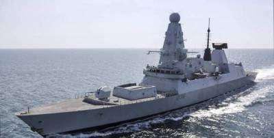 Как британский эсминец оказался в Черном море возле Крыма