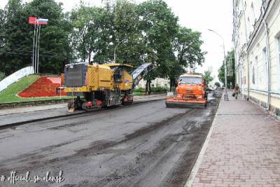 В Смоленске отремонтируют участки дорог по улицам Октябрьской революции и Коммунистическая