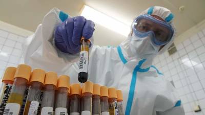 Мурашко заявил об отсутствии необходимости тестирования на антитела перед прививкой