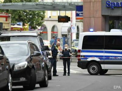 В Германии второй раз за три дня вооруженный ножом человек напал на прохожих, есть раненные