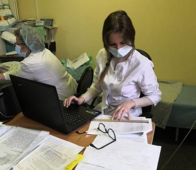 Более 60 волонтеров пришли на помощь нижегородским больницам