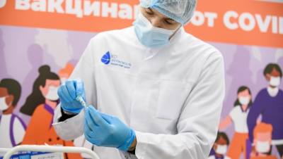Псковская область объявила обязательную вакцинацию для ряда отраслей