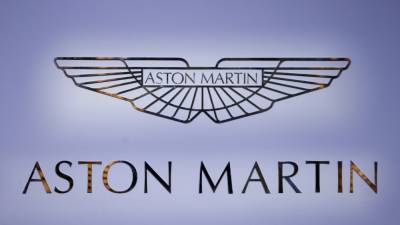 Aston Martin представила экстремальный трековый гиперкар Valkyrie AMR Pro