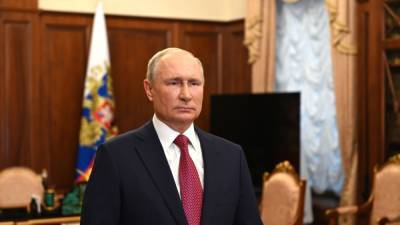 Путин запретил участие в деятельности нежелательных организаций за рубежом