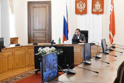 Алексей Островский провел заседание региональной антинаркотической комиссии